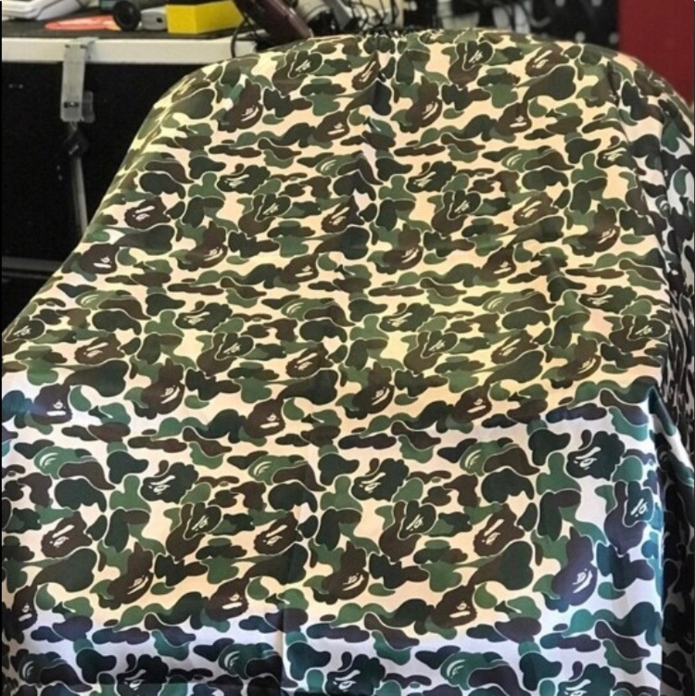 Barber & hair stylist cape